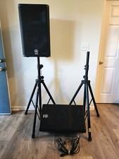 Yamaha DXR12, 1100w, 12" (set of 2) w/Proline stands & power cables