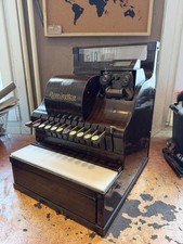 Ancienne Caisse Enregistreuse