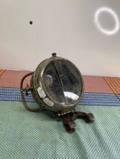 Ancien phare vieille voiture