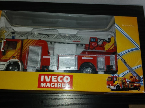 Camion pompiers iveco magirus - pompiers,