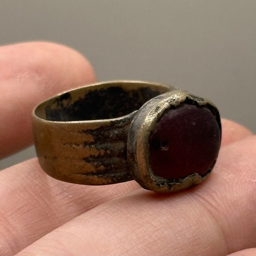 Ancienne bague romaine - ancienne, en