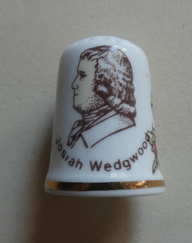 Dé coudre porcelaine - à,