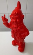 Nain de jardin doigt d'honneur