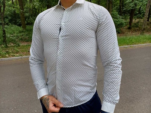 Chemise pois noirs et - à,