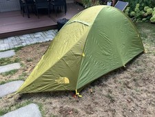 North Face Flint 2 Backpacking Camping Tent - 2-person 