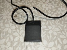 INTERUPTEUR PTT PEDALE DE GRUE