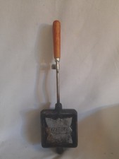 Ancien gaufrier Simple l