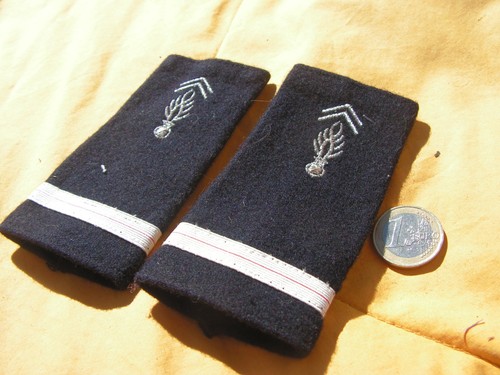 Epaulettes anciennes - ,