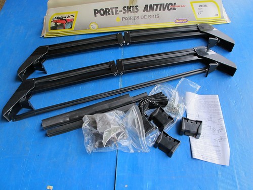 Porte ski mécanoto avec - porte-ski,