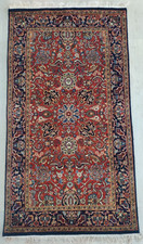 Tapis vintage noué à la main