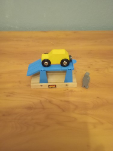 Car with lift 33531 - with, de