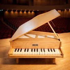KAWAI Mini Grand Piano 1102