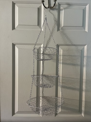 Vintage tiered wire mesh - tiered,