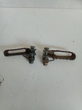 Montesa Cota 123 M28 Pair of Front Footrest Pedals