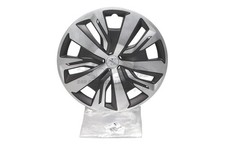 1 ENJOLIVEUR DE ROUE PLAKA