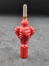 Bibendum Michelin rouge