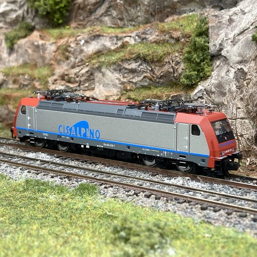 Locomotive électrique 484 - locomotive, re