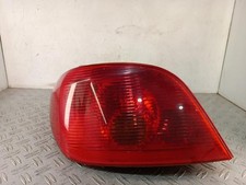 Feu arriere principal gauche