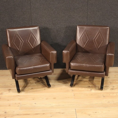 Paire fauteuils moderns - de,