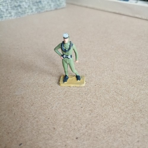 Petit soldat starlux 30mm - 1,