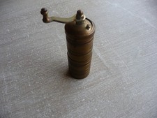 ancien moulin a poivre en