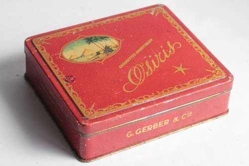 Boîte cigarettes tôle - à,