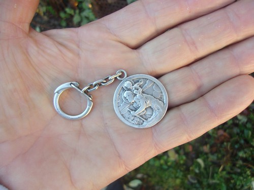 Porte clefs ancien saint - porte,