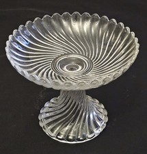 MAGNIFIQUE COUPE EN CRISTAL DE