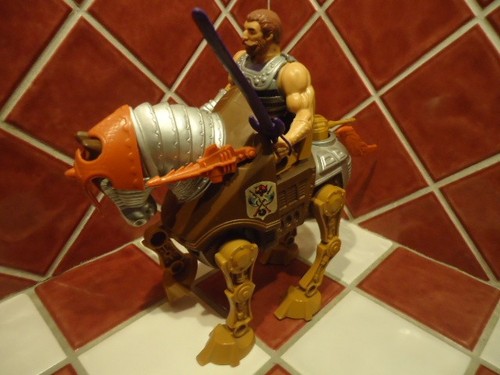 Fisto stridor motu - stridor, maitres