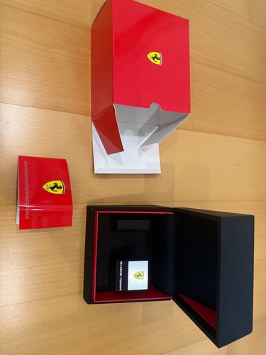Boîtier montre ferrari - de,