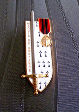 INSIGNE MILITAIRE PROMOTION EOR COET MARQUIS DE BRETAGNE / ABP  TBE