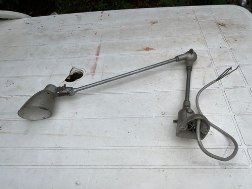 Ancienne lampe industrielle - ancienne,