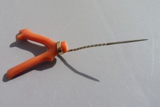 GRAND TOUR EPINGLE A CRAVATE