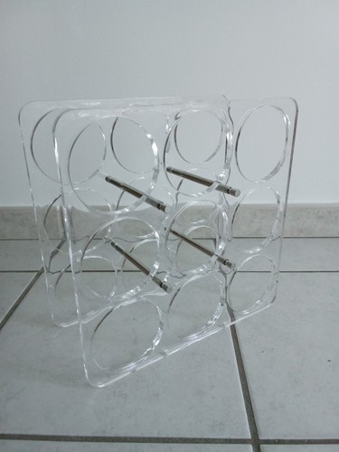 Range bouteilles plexiglas - bouteilles,
