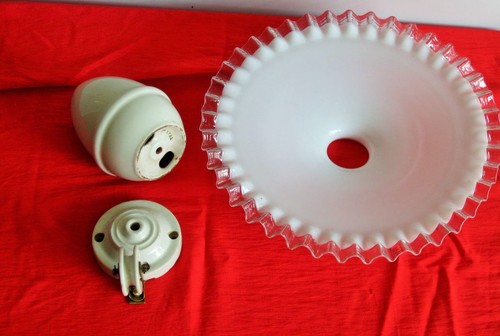 Lustre monte et - ,