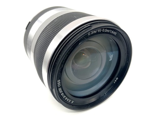 Sony sel18200 objectif - sony,