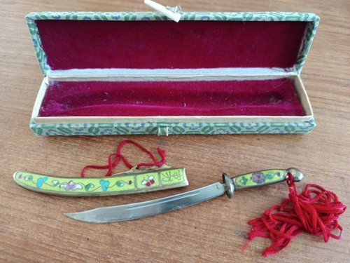 Mini sabre cloisonné chinois