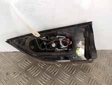 Feu arriere secondaire gauche