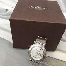 PEQUIGNET 4220437 Mooria Date