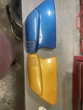 Cache Latéraux Suzuki Gt 380