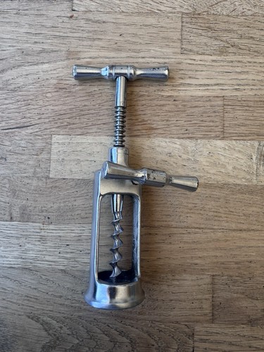 Ancien tire bouchon - , a
