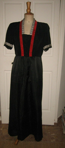 Robe chinoise folklorique - chinoise,