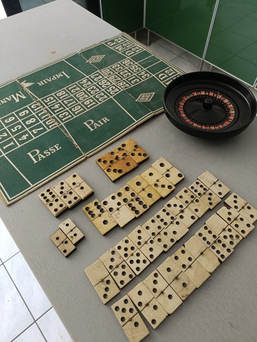 Jeux anciens roulette - anciens, et