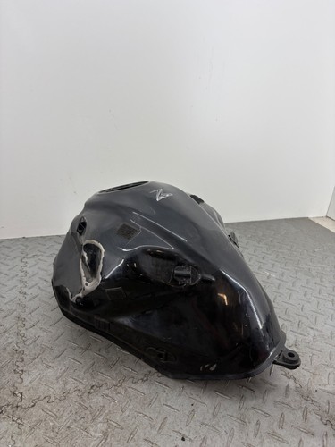 Kawasaki z800 2014 fuel - z800, tank