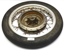 Laverda 750 SF - Borrani jante roue jante devant