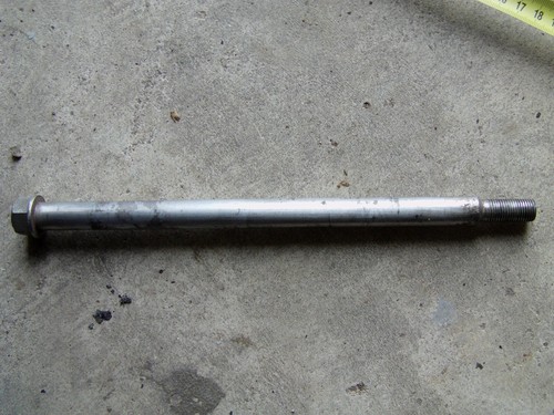 Axe roue avant diametre - axe,