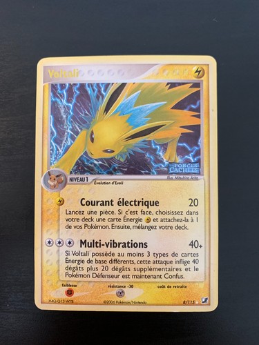 Carte pokémon voltali 8 - carte,