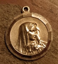 Fine Médaille Religieuse