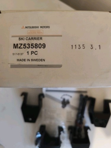 Mitsubishi attache porte ski - attache,