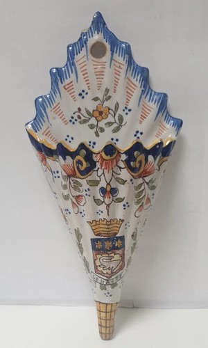 Ancienne bouquetiere faience - ancienne,